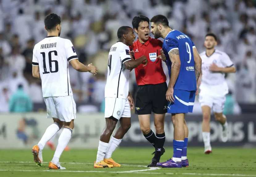 سابقة الأولى من نوعها.. الاتحاد الآسيوي يعلن فتح تحقيق في حالات التحكيم لمباراة الهلال والسد القطري 