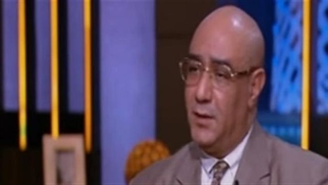خبير اقتصادي: مصر الدولة الوحيدة التي قضت على الهجرة غير الشرعية .. (فيديو)