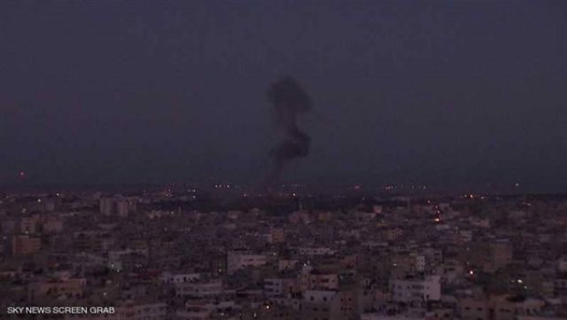 مقاتلات الاحتلال تقصف فضائية الأقصى فى قطاع غزة