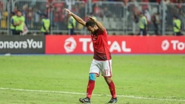 لاعب الأهلي الأسبق لـالطريق: هاني رمزي السبب في اعتزال الحاوي