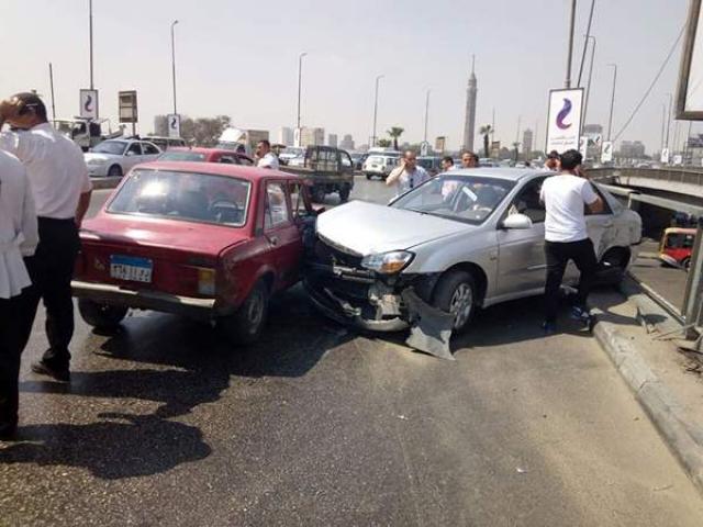 إصابة شخص فى حادث تصادم بطريق الاسكندرية الصحراوي