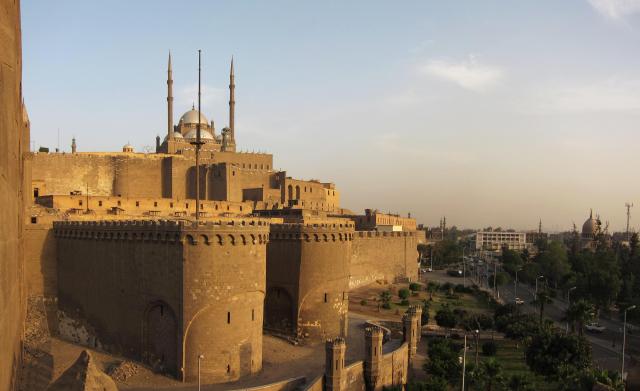 الوزراء ترد على أنباء بيع منطقة القلعة لصندوق مصر السيادي
