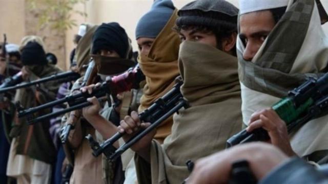مقتل 17 عضوا من جماعة موالية للحكومة في اشتباكات شمال أفغانستان