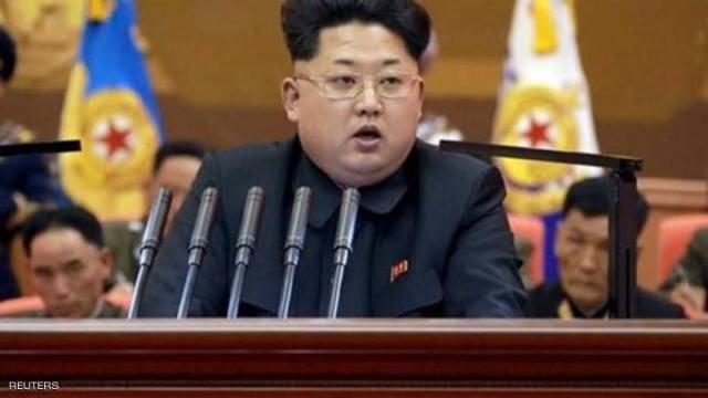 اجتماع حرب.. زعيم كوريا الشمالية يجهز هدية الصواريخ لترامب