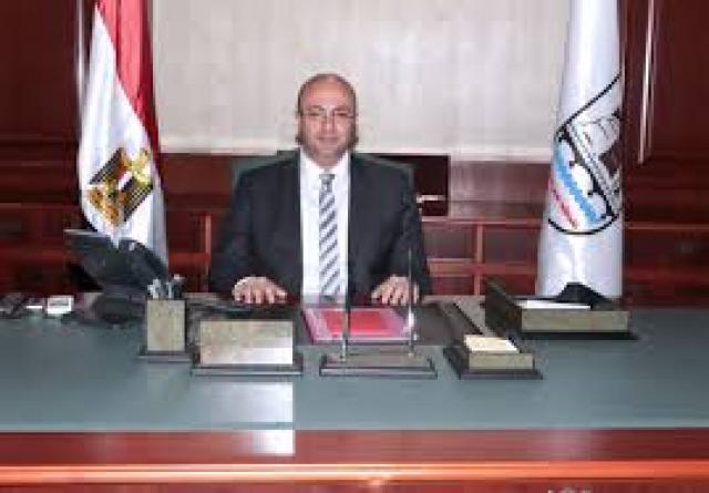 محافظ بني سويف يوقع بروتوكول مشروع التحول الرقمي مع وزارة الاتصالات