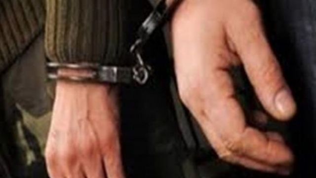 القبض على 3 أشخاص لسرقتهم لودرين بمدينة بدر