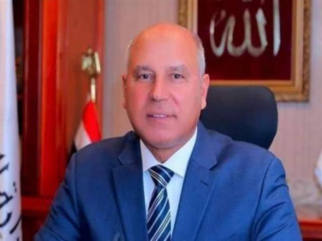 وزير النقل: 60% من تجارة مصر تمر عبر ميناء الإسكندرية والدخيلة