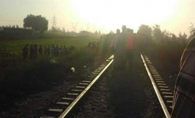 مصرع طالب صدمه قطار أثناء عبوره  السكة الحديد بالبدرشين