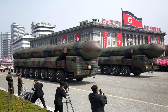 سول: كوريا الشمالية تطور صواريخ بالستية بعيدة المدى