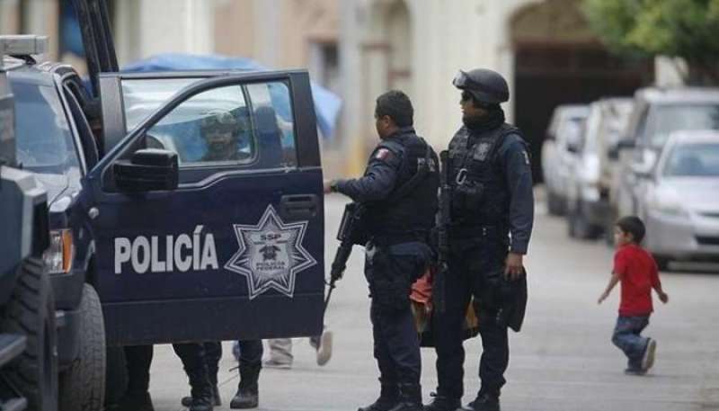 تعذيب وقتل 15 شخصا على يد جماعات مسلحة في المكسيك