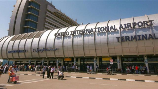 إحباط محاولة تهريب 3 طائرات تجسس وتنصت بمطار القاهرة