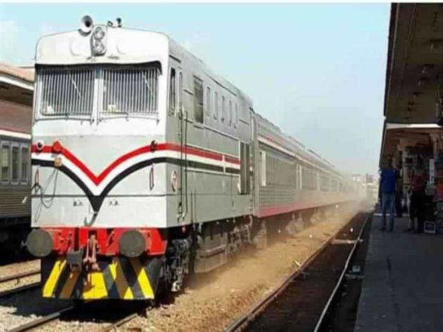 ”السكة الحديد” تعلن زيادة أسعار تذاكر القطارات والاشتراكات