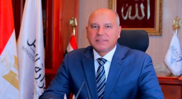 وزير النقل يتابع معدلات تنفيذ محوري ديروط وسمالوط على النيل بأسيوط والمنيا