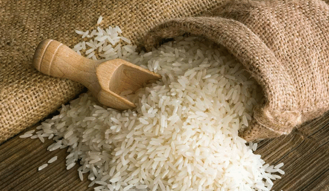 حقيقة زيادة أسعار الأرز بالأسواق.. رئيس الشعبة يرد