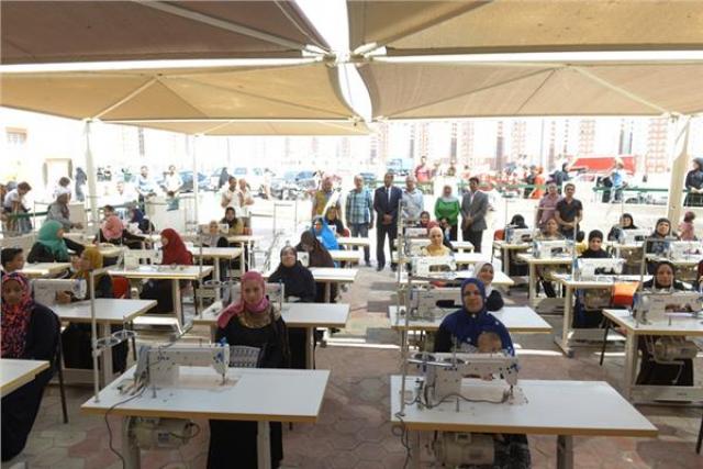 بزكاتك اكفل أسرة بمشروع صغير