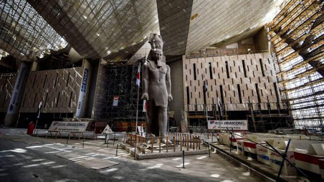 عاجل| السياحة تنفي تحديد سعر تذكرة المتحف المصري الكبير بـ500 جنيه