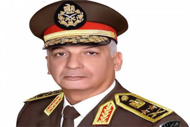 وزير الدفاع يعود إلى القاهرة بعد زيارة رسمية إلى باكستان