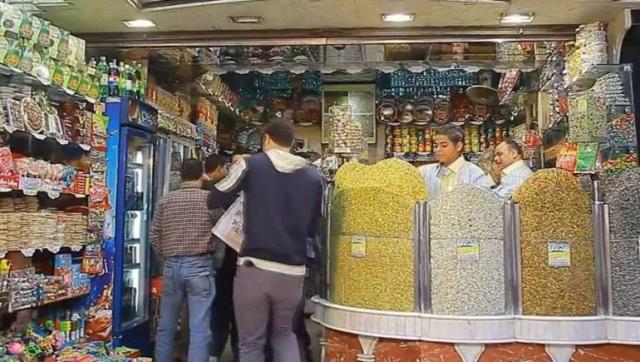 اقبال المصريين على محال اللب