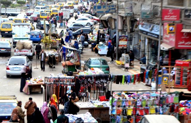 محافظ القاهرة: منع إقامة الأسواق الأسبوعية بالعاصمة بسبب كورونا