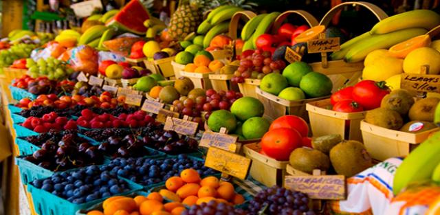 أسعار الخضروات والفواكه اليوم الثلاثاء 17 مارس 2020