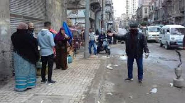 إخلاء سوقي الجمعة الحمام بالإسكندرية
