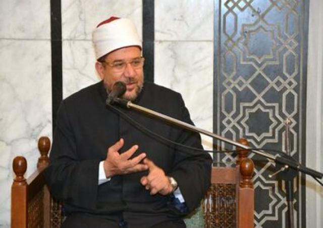 عاجل| وزير الأوقاف: ”المساجد لن تفتح حتى لصلاة الجنازة”