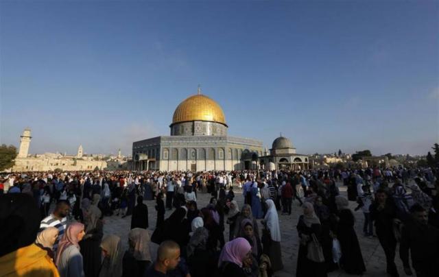 عاجل| ”أوقاف القدس” تعلن تعليق الصلاة وإغلاق المسجد الأقصى