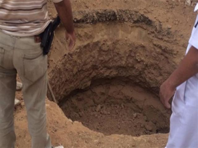 تنقيب عن الاثار