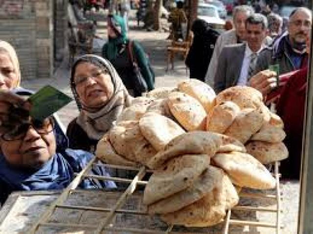 حملات مكثفة وحصص دقيق إضافية.. ”التموين” تواصل حماية رغيف الخبز المدعم