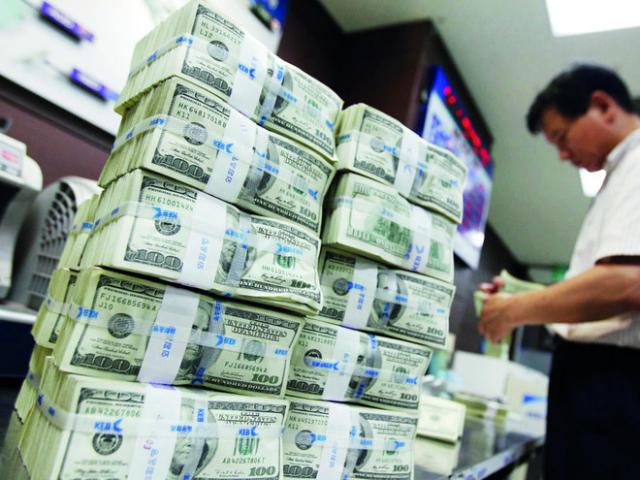 سعر الدولار في المعاملات المسائية 