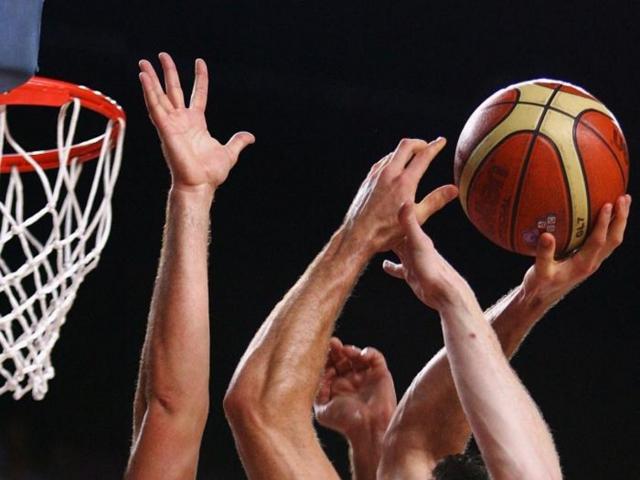 اتحاد السلة الدولي يؤجل تصيفات الأولمبياد بسبب كورونا