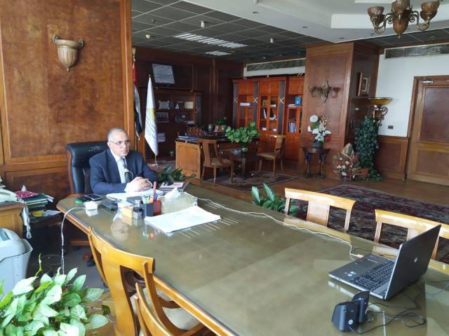 محمد عبد العاطى وزير الموارد المائية والرى