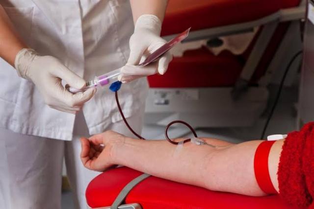وزارة الصحة تطلق حملة للتبرع بالدم (فيديو)