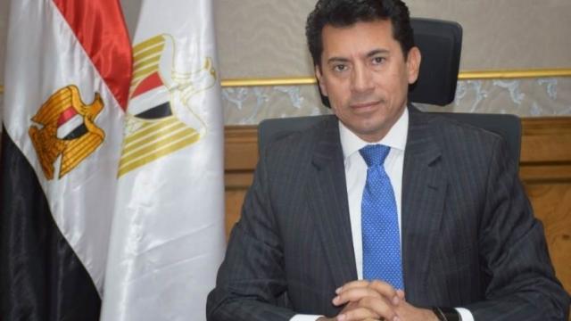 وزير الشباب والرياضة