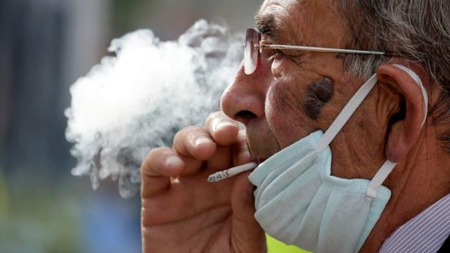 التدخين وفيروس كورونا