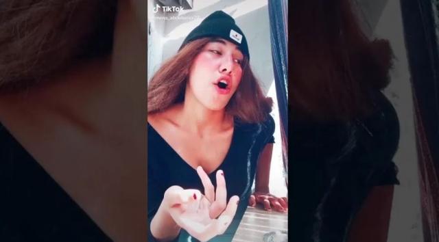 منة عبد العزيز فتاة التيك توك