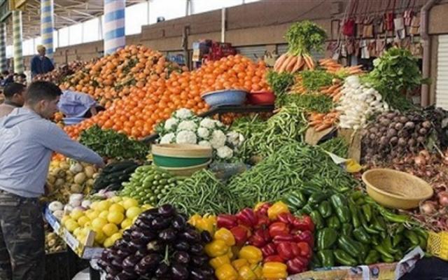 أسعار الخضروات والفواكه بالأسواق اليوم الأربعاء 10 يونيو 2020.. الثوم بـ4 جنيه والفراولة بـ3