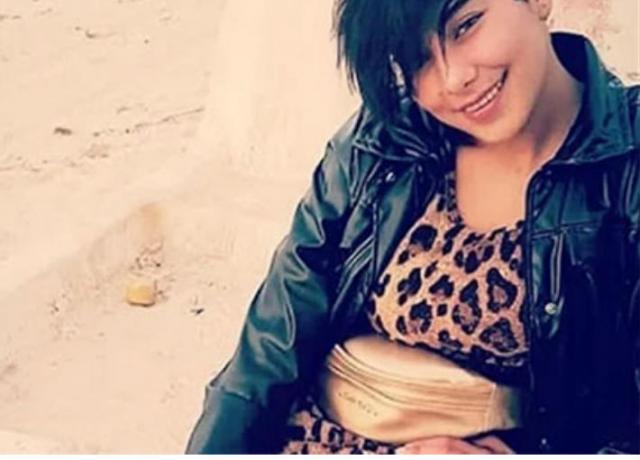 منة عبد العزيز