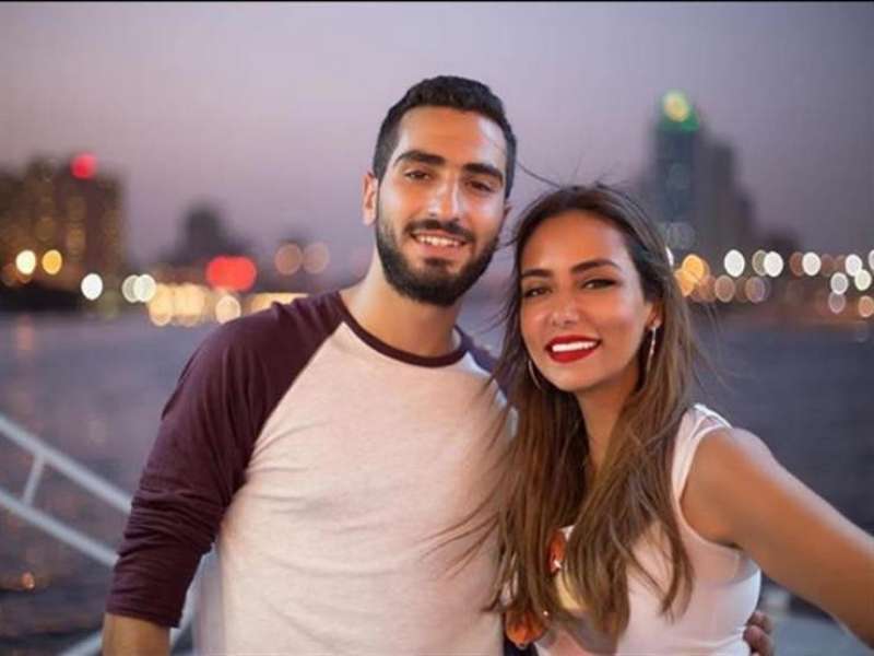 بعد زواجه.. سارة الطباخ تحذر من التعامل مع محمد الشرنوبي