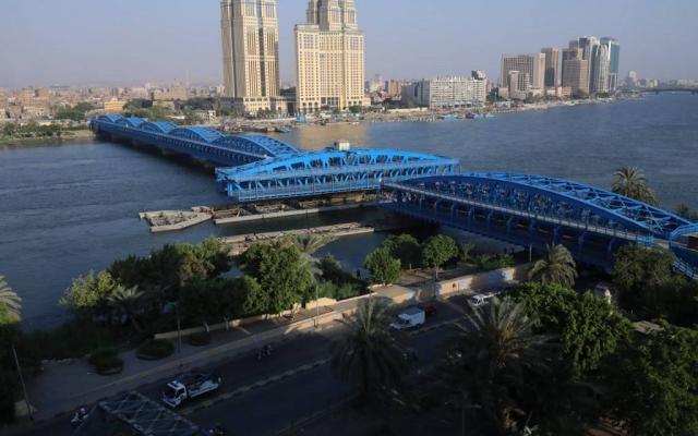 عاجل| وزير النقل يعلن الانتهاء من تجديد كوبري إمبابة الأثري على النيل