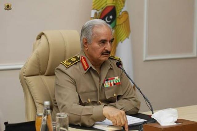 عاجل| حفتر يبحث مع قادة الجيش الليبي خطط المرحلة القادمة