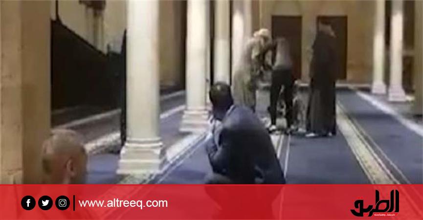 عاجل مبروك عطية يكشف مفاجأة حول واقعة تعديه على رجل داخل المسجد فيديو التوك شو الطريق 