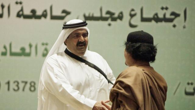 القذافي وأمير قطر السابف
