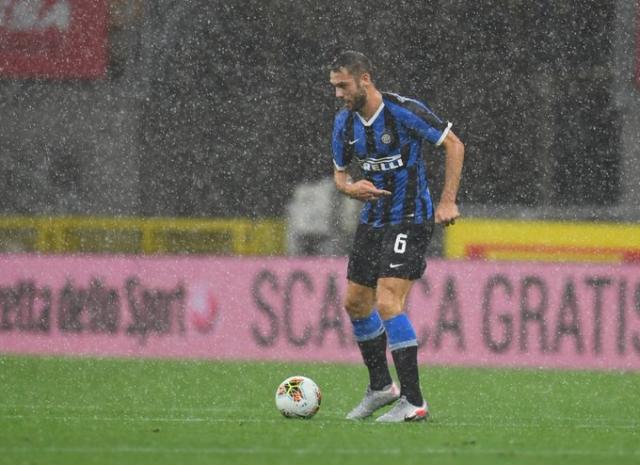 الدوري الإيطالي| إنتر ميلان يكتفي بالتعادل أمام فيورنتينا