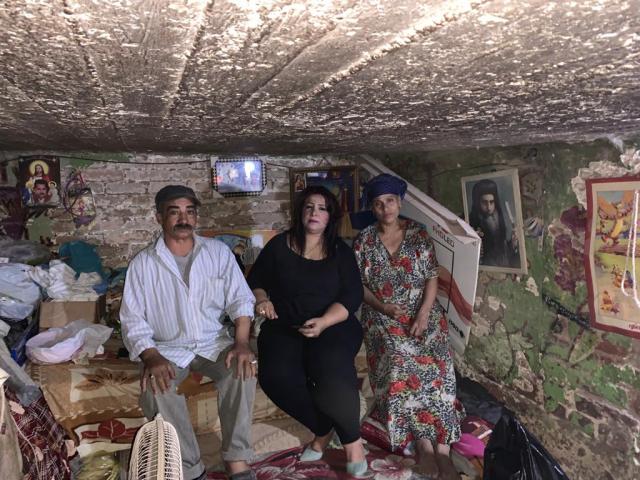 الأسرة