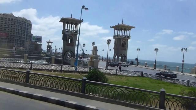 كورنيش الإسكندرية