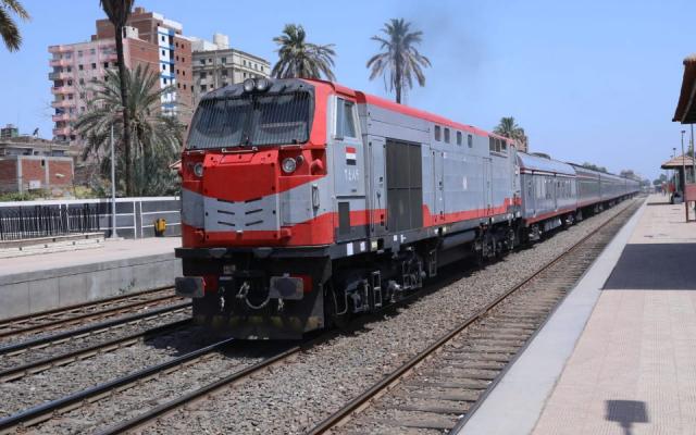 مواعيد القطارات إلى محافظات مصر اليوم 