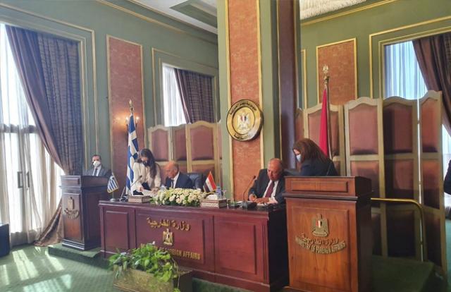 توقيع اتفقاية مصر واليونان بشأن رسم الحدود البحرية