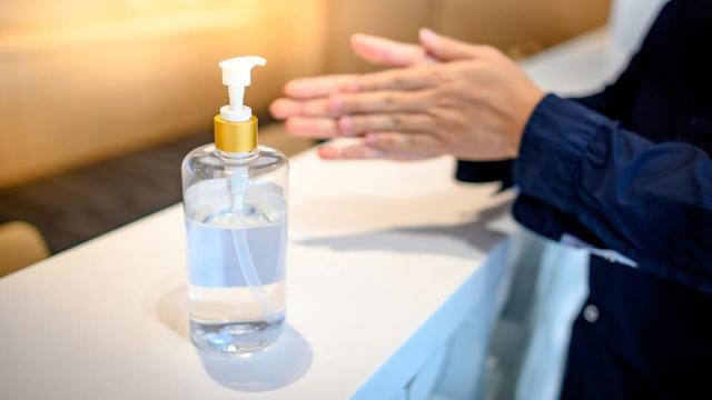 ضبط رجل تخصص فى سرقة معقم يدين