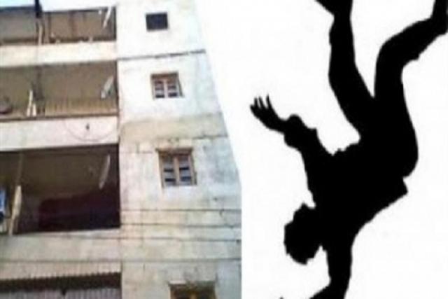 قفز من أعلى- أرشيفية 